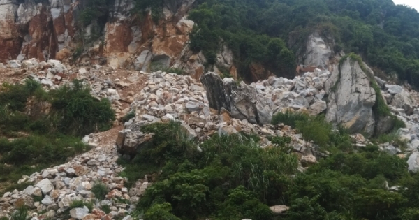Vi phạm khai thác khoáng sản tại Nghệ An: Đổ lỗi cho quyết định của tỉnh không rõ ràng?