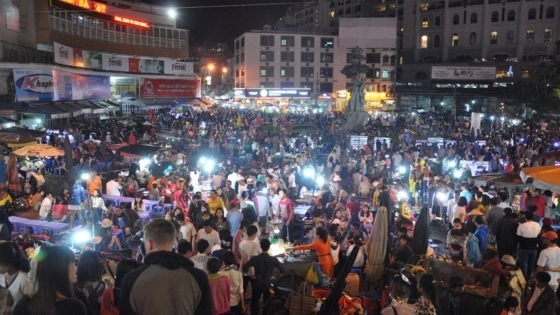 Xử lý vụ “chặt chém” du khách nước ngoài tại chợ đêm Đà Lạt