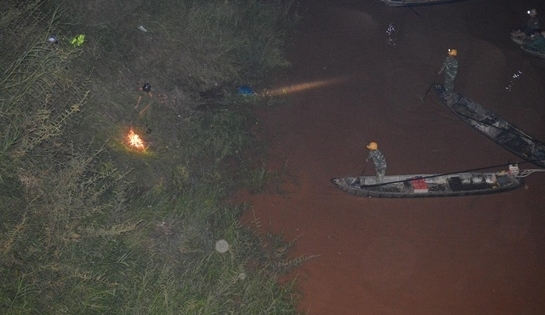 Kon Tum: Bắt khẩn cấp đối tượng đâm chết người, vứt thi thể xuống sông