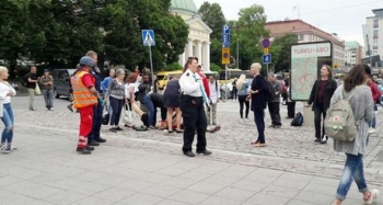 Tấn công bằng dao trên đường phố của Phần Lan, nhiều người bị thương