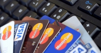 Mất tiền oan từ những dịch vụ rút tiền mặt, đáo hạn thẻ tín dụng 