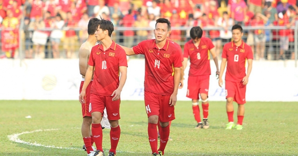 Lời hứa của bầu Đức và tấn bi kịch của bóng đá Việt Nam