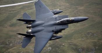 Mỹ điều 7 máy bay chiến đấu tới Baltic "nắn gân" Nga