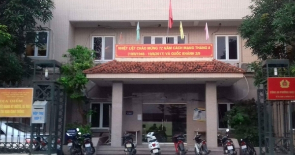 Hai phóng viên Báo Gia đình Việt Nam bị hành hung sau khi rời khỏi UBND Phường Nhật Tân