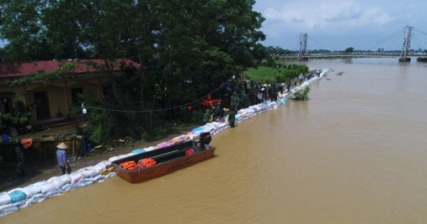 Ngoại thành Hà Nội trong trận lụt lịch sử: Đảm bảo an toàn cho dân là nhiệm vụ hàng đầu