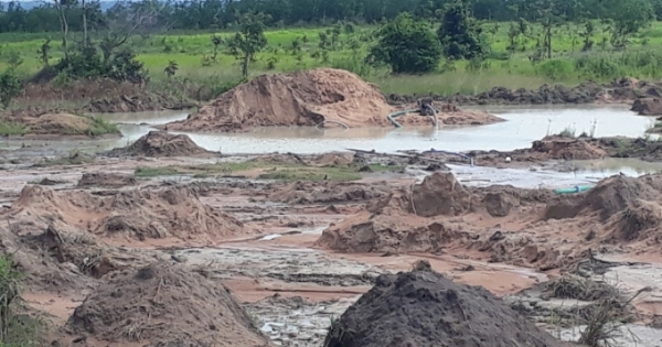 Đắk Lắk: Yêu cầu báo cáo về nạn “cát tặc” hoành hành tại xã Ea Hleo