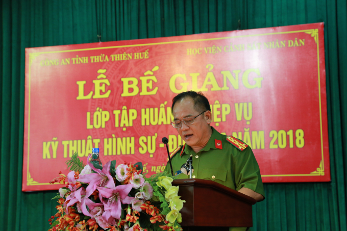 Đại t&aacute; L&ecirc; Văn Vũ - Ph&oacute; Gi&aacute;m đốc C&ocirc;ng an tỉnh Thừa Thi&ecirc;n Huế ph&aacute;t biểu chỉ đạo.