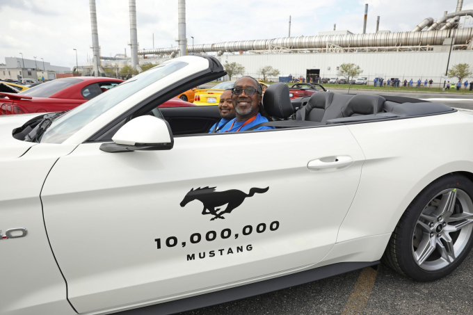 Chiếc Ford Mustang thứ 10 triệu xuất xưởng