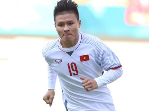 Quang Hải mở tỷ số cho Olympic Việt Nam từ ph&uacute;t thứ 3 của trận đấu.