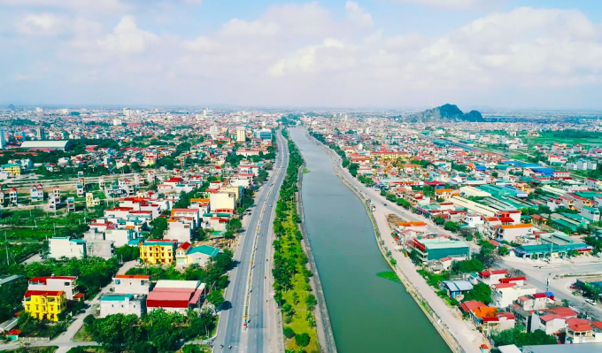 Thành phố Ninh Bình từ trên cao. (Nguồn: nbtv.vn).