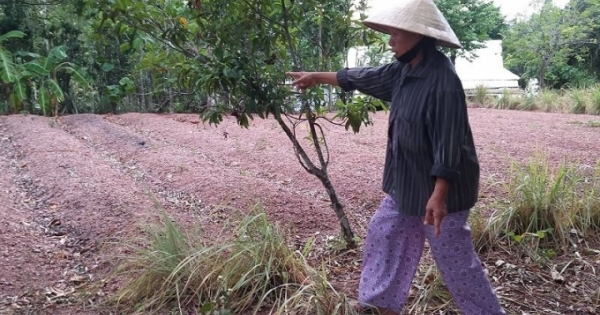 Thừa Thiên – Huế: Dân phản ứng dữ dội vì giá đất đền bù "bèo bọt"