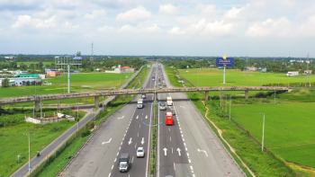 Cao tốc Trung Lương - Mỹ Thuận thông tuyến: Bất động sản ĐB sông Cửu Long tăng giá trị