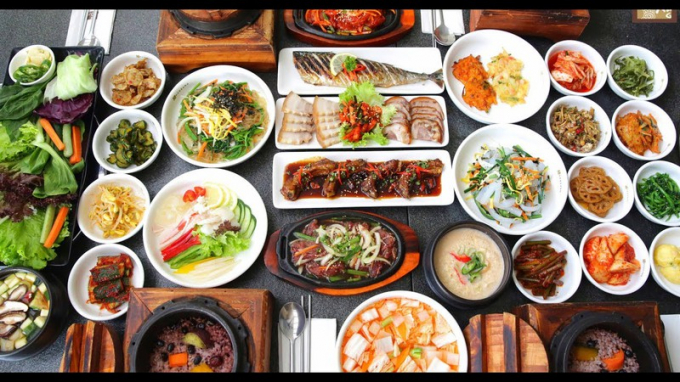 Việt Nam có nền ẩm thực phong phú nhưng bao nhiêu năm vẫn không có món ăn mới.