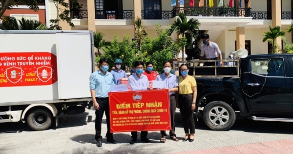 Ca sỹ Mỹ Tâm hỗ trợ cho quê nhà Đà Nẵng trong mùa dịch Covid-19