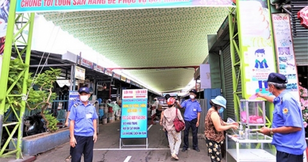 Hình ảnh người dân Đà Nẵng ngày đầu đi chợ bằng phiếu chẵn lẻ