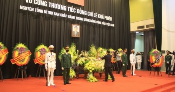 Những hình ảnh về lễ viếng nguyên Tổng Bí thư Lê Khả Phiêu tại Thanh Hóa