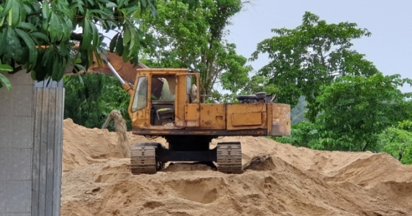 Đồng Nai: Đóng cửa bãi cát tại nhà Bí thư Đảng ủy xã Núi Tượng