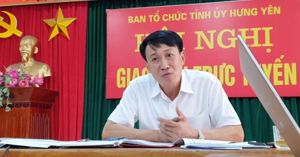 Những “điểm mờ” trong bổ nhiệm cán bộ ở huyện Yên Mỹ: "Không có quy định nào cấm con lãnh đạo làm cán bộ"