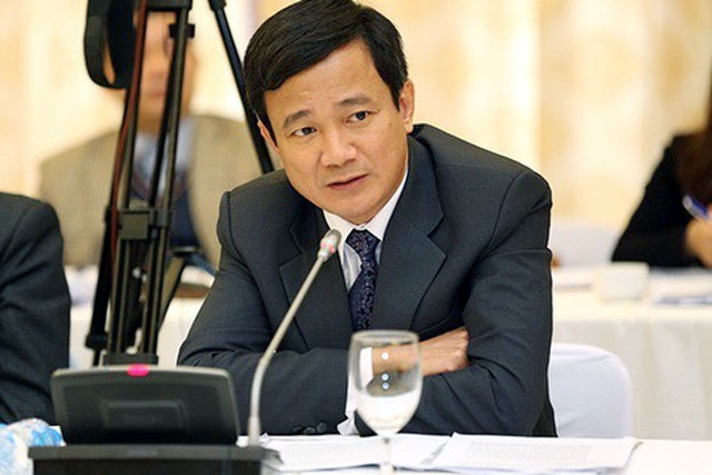 Ông Lê Vinh Danh, hiệu trưởng Trường Đại học Tôn Đức Thắng, bị đình chỉ công tác 90 ngày.