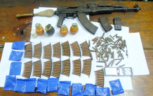 Nghệ An: Bắt giữ kẻ buôn ma túy, ôm lựu đạn chống đối lực lượng chức năng