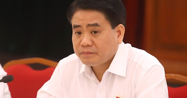 Vụ ông Nguyễn Đức Chung bị khởi tố: Các hình phạt tương ứng với tội ‘chiếm đoạt tài liệu bí mật Nhà nước’ như thế nào?