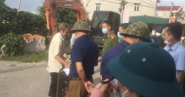 Nam Định: Thi hành cưỡng chế đối với gia đình ông Nguyễn Văn Tình