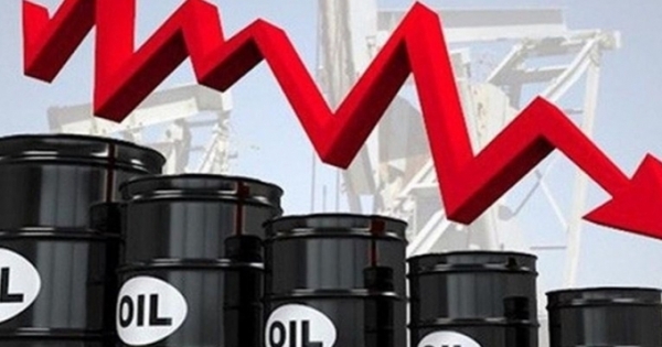 Ảnh hưởng của dịch Covid-19, giá xăng dầu sụt giảm mạnh