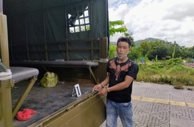 Bà Rịa - Vũng Tàu: Bắt đối tượng ném ma tuý vào thùng xe CSGT để phi tang