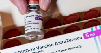 Thêm gần 5 nghìn liều vaccine AstraZeneca về Việt Nam