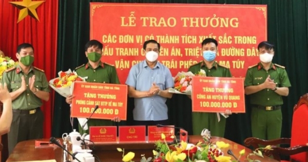 Hà Tĩnh: Khen thưởng thành tích phá chuyên án ma túy lớn tại huyện Vũ Quang