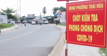 Bình Dương: Đề nghị đình chỉ giám đốc Trung tâm y tế Thị xã Tân Uyên