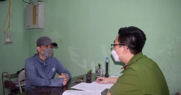 Hưng Yên: Phát hiện xe ô tô chở hơn 50 máy tạo Oxy nhập lậu