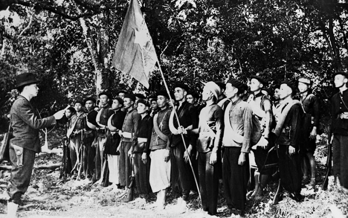 Ngày 22/12/1944, Đội Việt Nam Tuyên truyền Giải phóng quân được thành lập tại khu rừng Trần Hưng Đạo ở châu Nguyên Bình, tỉnh Cao Bằng, do đồng chí Võ Nguyên Giáp chỉ huy. Ảnh tư liệu TTXVN