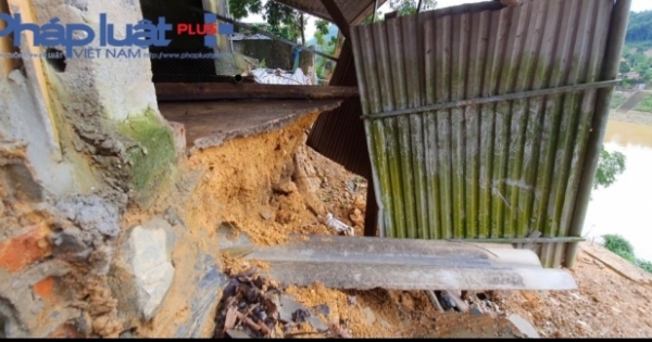 Sạt lở đất do xây dựng bờ kè không an toàn tại thị trấn Na Hang