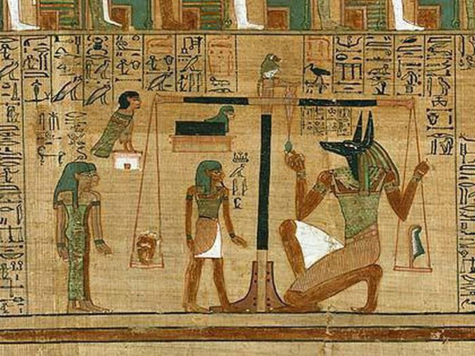 Anubis là thần canh mộ, cai quản xác ướp thời Ai Cập cổ đại.