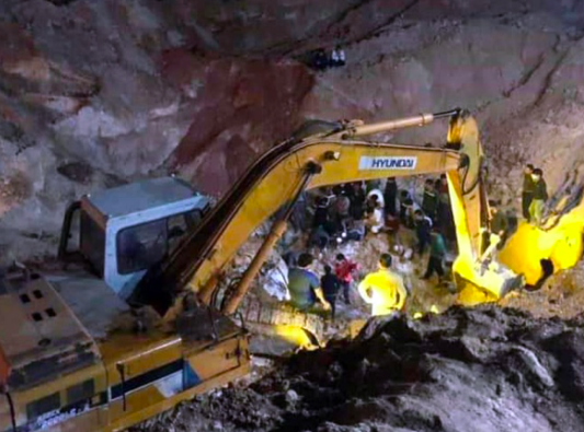 Phú Thọ: Sạt lở mỏ đất khiến một người tử vong ở độ sâu 10m