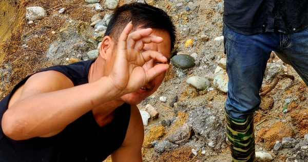 UBND huyện Yên Bình chỉ đạo, kiểm tra làm rõ việc khai thác đá quý trái phép tại xã Hán Đà