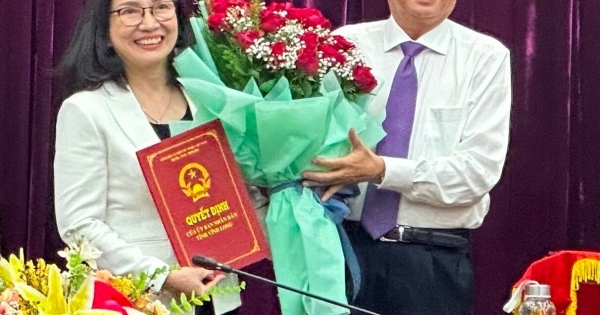 Bà Hồ Thị Thu Hằng được bổ nhiệm làm Giám đốc Sở Y tế tỉnh Vĩnh Long