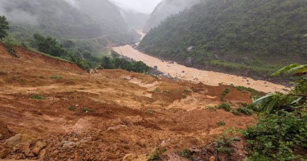 Công điện Cục Đường bộ Việt Nam yêu cầu tập trung ứng phó mưa lũ, sạt lở đất tại khu vực Bắc Bộ và Tây Nguyên