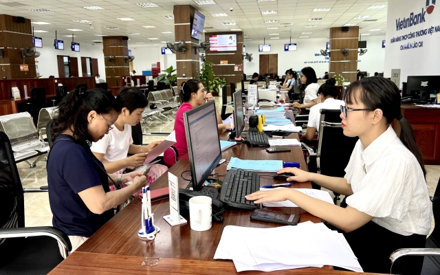 Cải cách hành chính tại Lào Cai- Bài 3: Lấy người dân, doanh nghiệp làm chủ thể, là trung tâm phục vụ