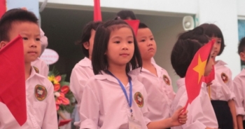Hà Nội: “Không để học sinh chưa có đồng phục mới mà không được vào trường”