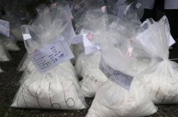 Pháp: Phát hiện lô ma túy khổng lồ gần 400kg tại nhà máy Coca - Cola