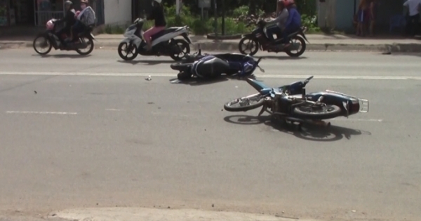 Bình Dương: Đôi nam nữ vừa đi chơi Lễ về đã bị xe máy tông trọng thương