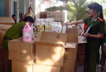 Móng Cái (Quảng Ninh): Nhiều lô mỹ phẩm nhập lậu bị thu giữ