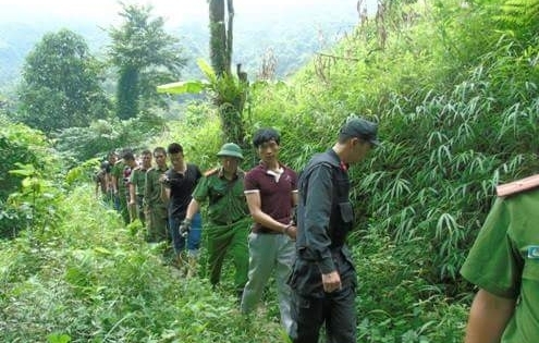 Vụ giết 4 người rúng động tại Lào Cai: Hung thủ bình thản thực nghiệm lại hiện trường