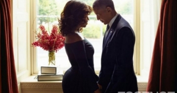Khoảnh khắc ngọt ngào của vợ chồng Tổng thống Obama trên tạp chí Essence