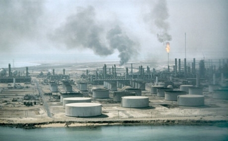 Gi&aacute; dầu giảm sau số liệu dầu lưu kho, tin tức về Libya