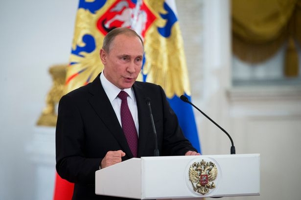Tổng thống Putin ph&aacute;t biểu sau khi đảng cầm quyền của &ocirc;ng gi&agrave;nh chiến thắng. (Ảnh: AP)