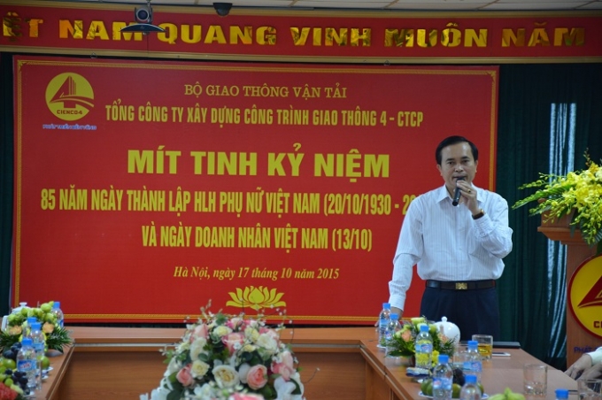 Ph&oacute; Chủ tịch UBND tỉnh Nghệ An L&ecirc; Ngọc Hoa.