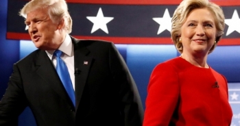 Bà Clinton gọi ông Donald Trump là kẻ quỵt tiền trong cuộc tranh luận trực tiếp